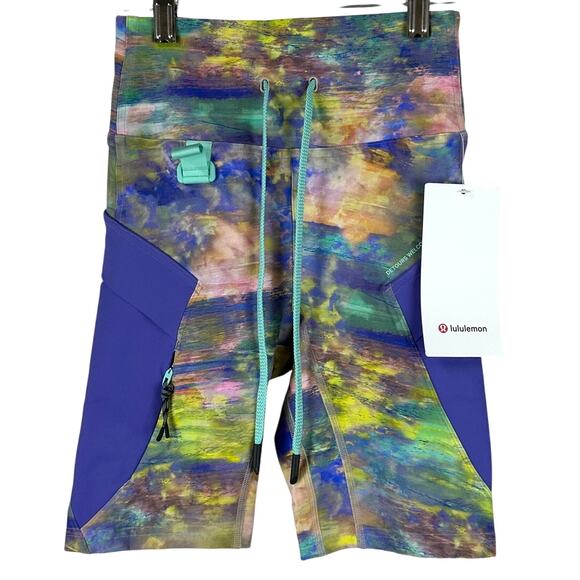 Lululemon Cargo Super-High-Rise Hiking Short 8" Altered Nature Multi Size 2 NWT - Picture 4 of 12
